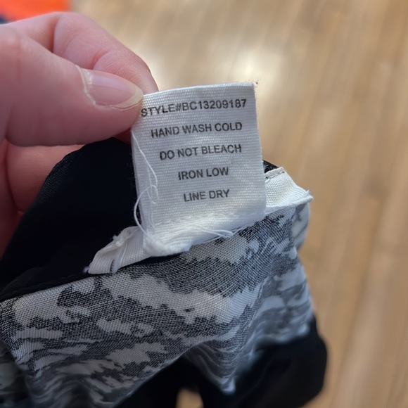 Black and white lightweight jacket - Picture 11 of 12